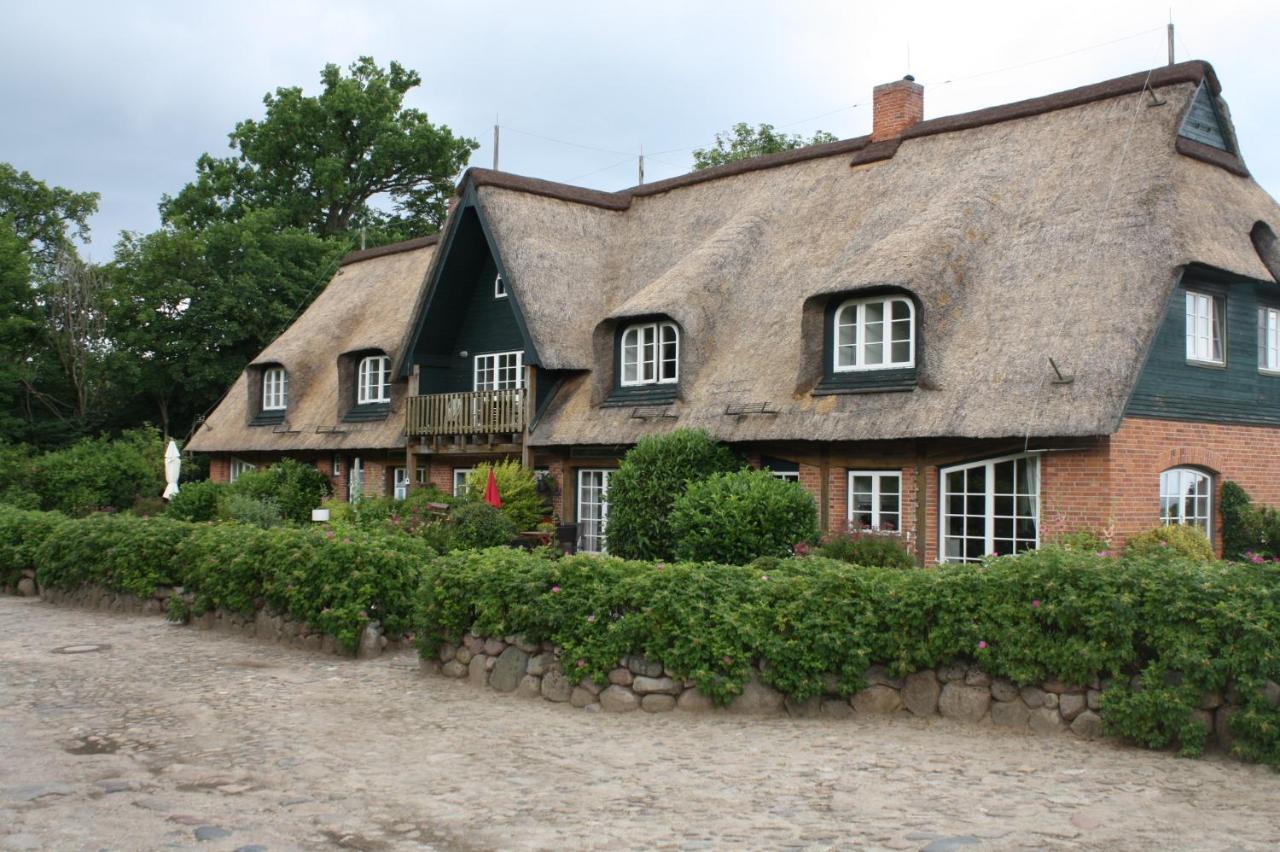 Reethus Stoefs Apartment Behrensdorf Екстериор снимка